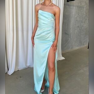Jaus Camilo Prom Dress in Seafoam